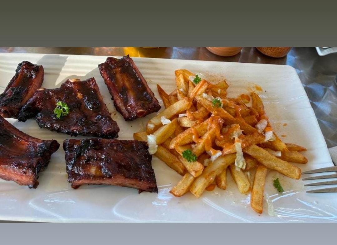Ribs and Chips