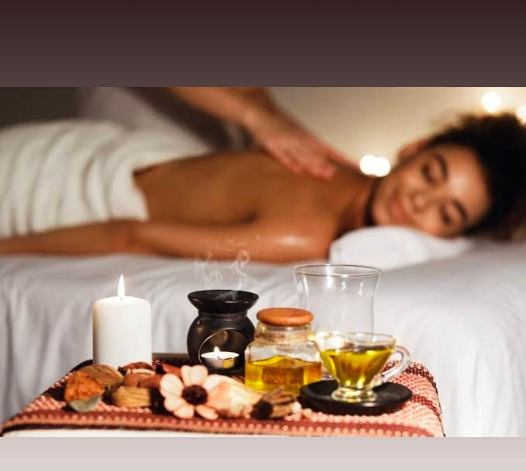 Royal Aromatherapy Massage